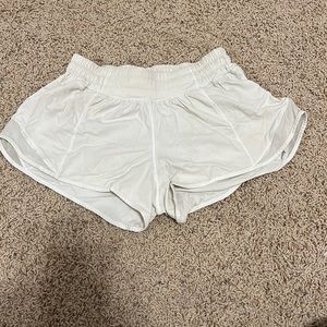 Lululemon white hotty hot shorts
